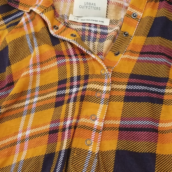 Urban outfitters cropped plaid shirt sz l - Picture 5 of 8